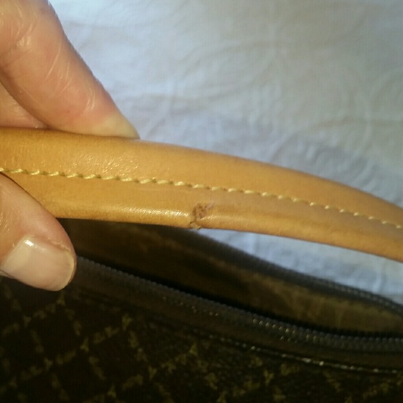 Authentic Eiffel Paris brand purse - Picture 4 of 4